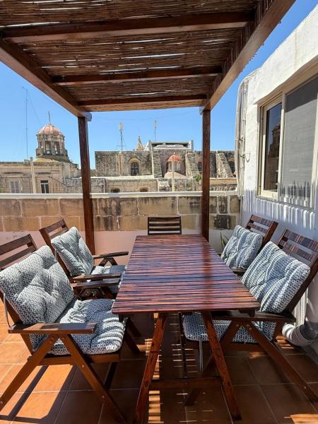 Na zdjęciu widoczny jest obiekt Rabat 2BDR Delightful House with View położony w mieście Rabat.