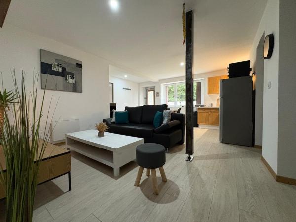 På billedet ses objektet Appartement beliggende i byen Champlon.