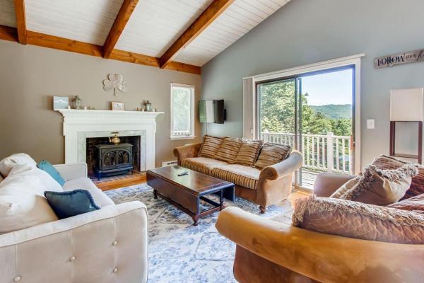 A la foto es mostra l'objecte Silver Spring Chalet situat a la ciutat de Randolph.