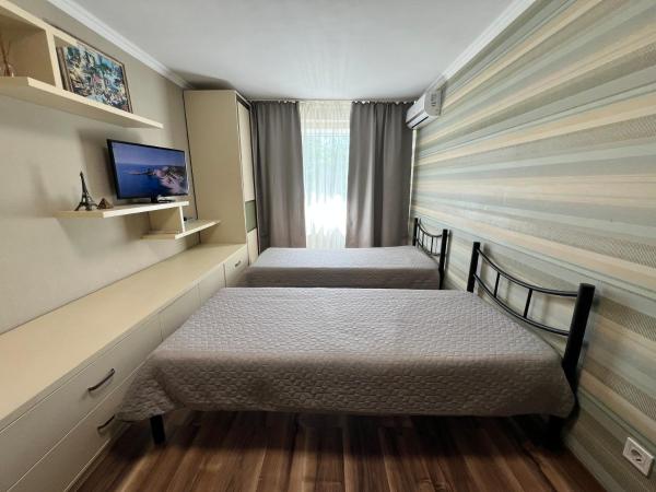 Auf dem Foto ist das Objekt Seven Apartments 62 in der Stadt Wyschnewe zu sehen.