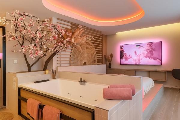 Blossom Suite-Hyper centre Jacuzzi Balcon clim, Лион