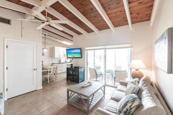 Casa Mar - 63 Premium - Venice, FL