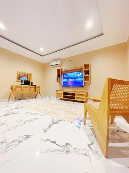 Bild 4: Chic & Modern Studio Oasis