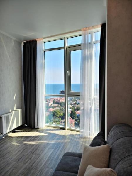 A la foto es mostra l'objecte Вид на море пляж золотой берег situat a la ciutat de Odessa.
