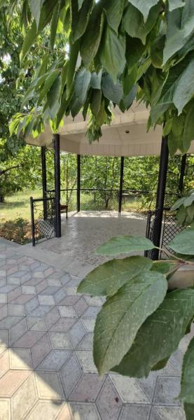Na zdjęciu widoczny jest obiekt Quba Family House położony w mieście Alekseyevka.