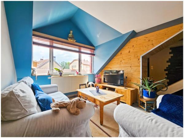 På billedet ses objektet Duplex lumineux cocooning proche de suisses beliggende i byen Doubs.