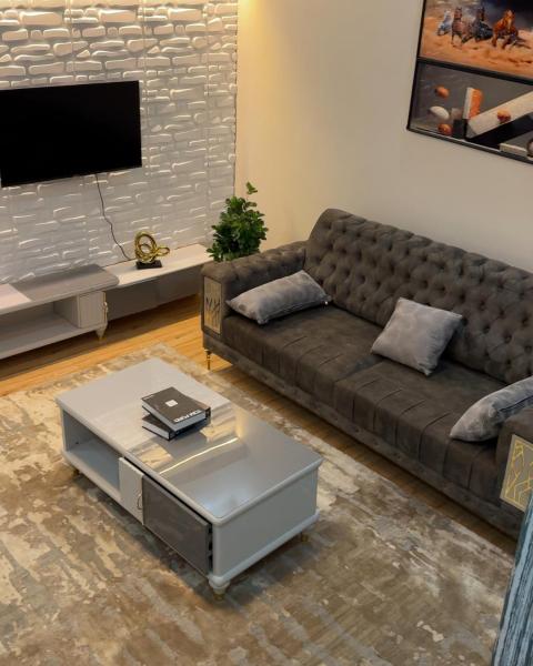 A la foto es mostra l'objecte Furnished apartment in Kira - Room 15 situat a la ciutat de Kira.