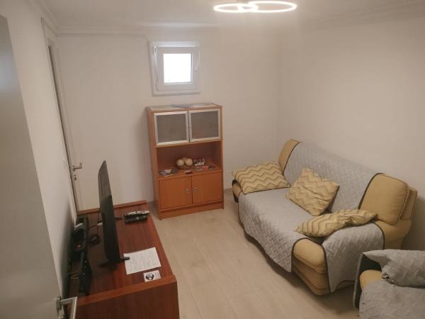 На фото показан объект Casa São Miguel T2, расположенный в городе Серпа.