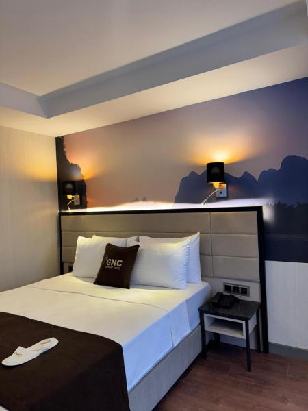 A la foto es mostra l'objecte Gnc Airport Hotel situat a la ciutat de Arnavutköy.