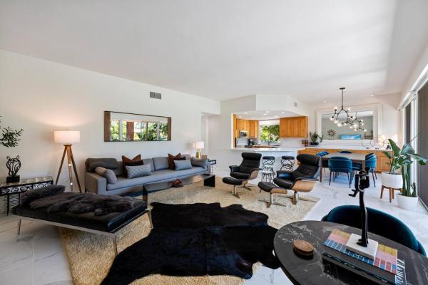 Bilde 9: Tranquil & Spacious, Newly Updated,great Location