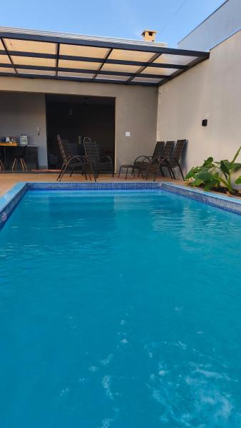 La photo montre l'objet Edícula Oásis situé dans la ville de Severínia.