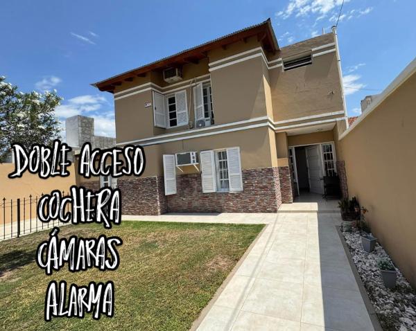 Na foto é possível ver o objeto La Casa del Valle localizado na cidade de Marengo.