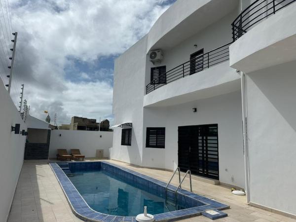 Villa luxe 4 chambres avec Piscine, Saly