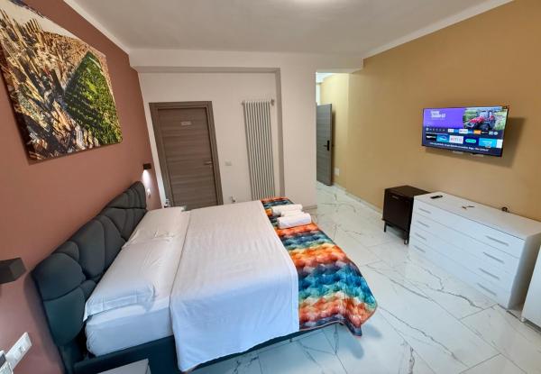 Luna Guest House - Pisa