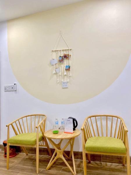 Na fotografii je vidět objekt Denny Homestay nacházející se ve městě Phố Trạch.