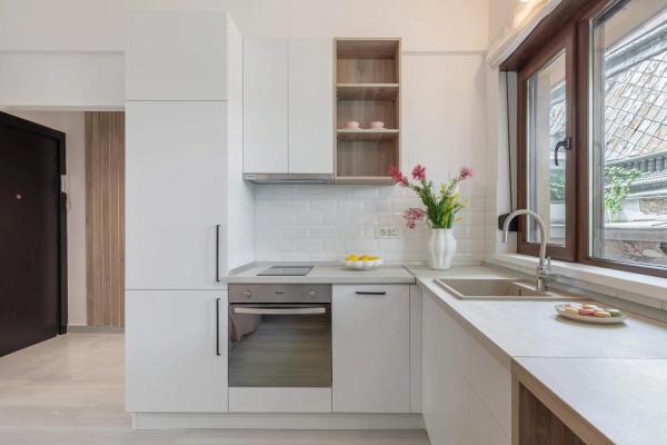 Zdjęcie 8: Stylish & Sunny Studios - Steps from Amzei Square