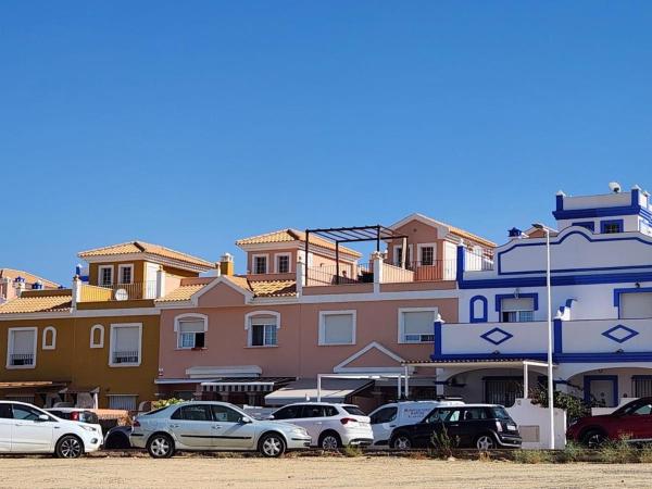 A la foto es mostra l'objecte Casa Nova WINTER: Casa costera en San Juan de los Terreros - ES-376-38 situat a la ciutat de Pulpí.