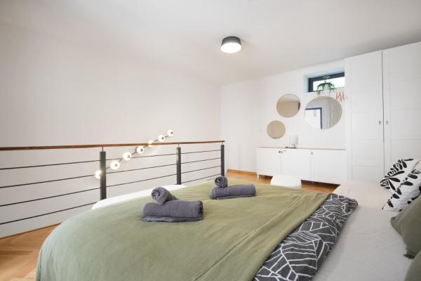 Atelier in the Heart of Karlín, Прага