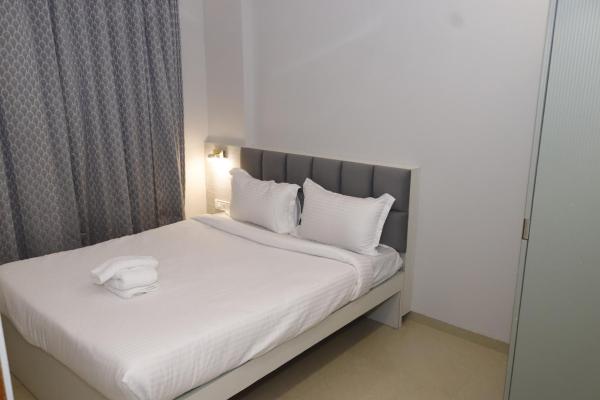 På billedet ses objektet Hotel Sai Agastya Inn beliggende i byen Shirdi.