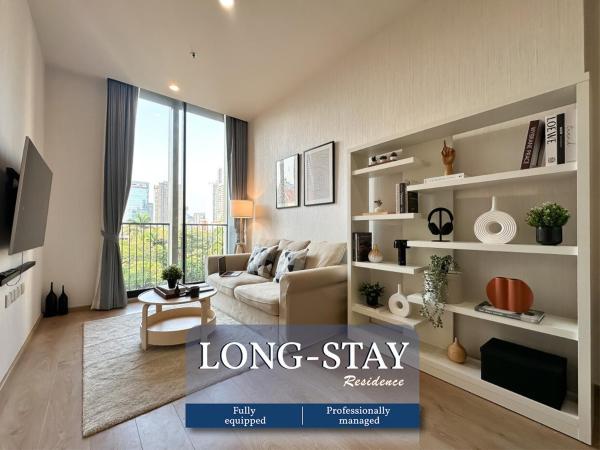 Luxurious Downtown 1BR - Ultra Fast WiFi - BTS Asoke, Бангкок