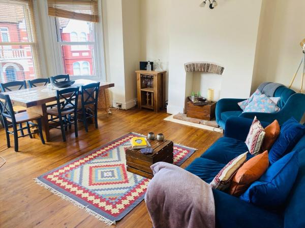 A charming flat in NW London, London