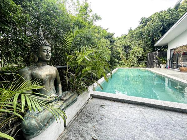 A la foto es mostra l'objecte Villa Manuia - 4 Bed Pool Villa - 500m To The Beach situat a la ciutat de Amphoe Koh Samui.