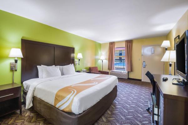 A la foto es mostra l'objecte Quality Inn Fredericksburg-Central Park Area situat a la ciutat de Fredericksburg.