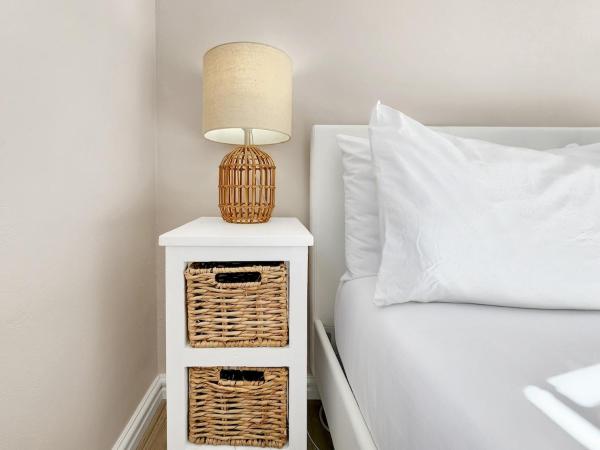 Na zdjęciu widoczny jest obiekt Tranquil Garden Cottage położony w mieście Eversdal.