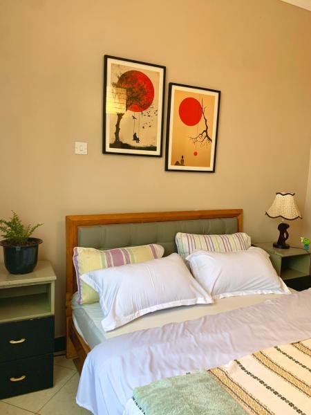 A la foto es mostra l'objecte Angello Apartment situat a la ciutat de Kira.
