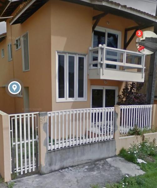 En la foto se muestra el objeto Casa Lateral em terreno de frente para o mar ubicado en la ciudad de Mutari.