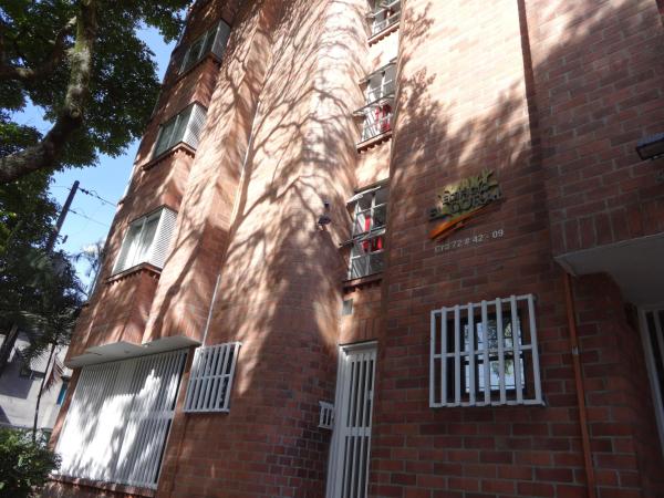 Amoblados Medellín Laureles, Medellín