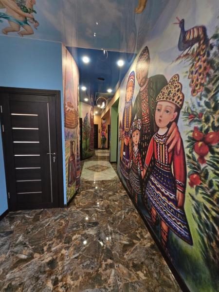 Lada's Hotel of Sun