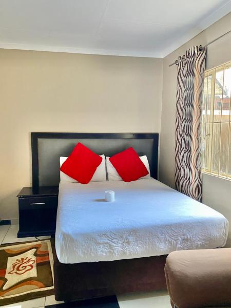 Miraton Eastgate Suites - Johannesburg