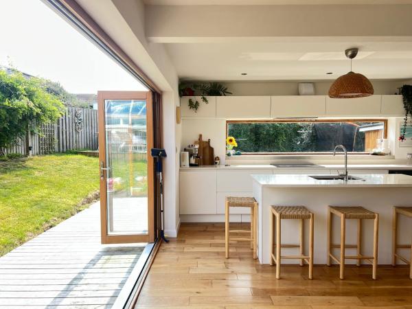 Family Home with Sauna & Garden photo 5