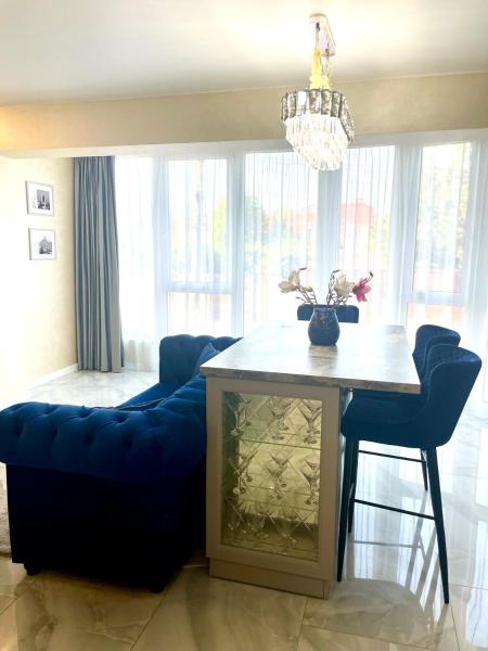 A la foto es mostra l'objecte Blue apartment situat a la ciutat de Odessa.