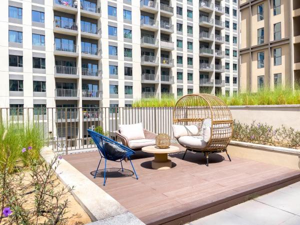 Fotografia 8: Chic & Modern 1BR in Socio Near Dubai Hills Park