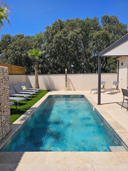 A la foto es mostra l'objecte Maison Palma - Séjour d'exception avec piscine privée situat a la ciutat de Aubignan.
