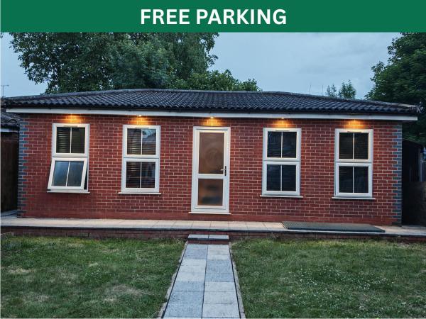 SnoozeDen Westmead - Windsor Castle & Legoland, Windsor