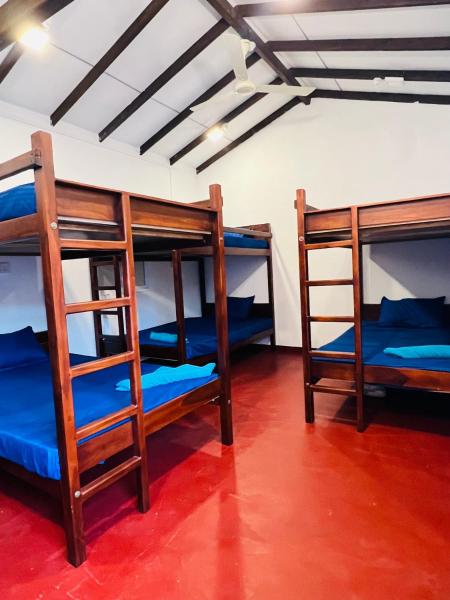 A la foto es mostra l'objecte Trinco Bay Dive Hostel situat a la ciutat de Trincomalee.