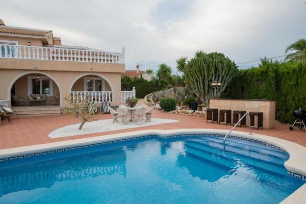 A la foto es mostra l'objecte Villa Sol y Sombra Private Pool Escape situat a la ciutat de Ciudad Quesada.