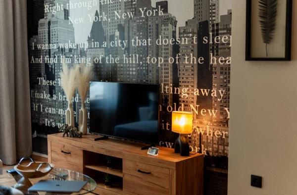 Na zdjęciu widoczny jest obiekt DIVINUS Luxury Stay położony w mieście Markopoulo Mesogaias.