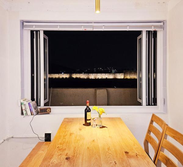 A la foto es mostra l'objecte Designer House Suwon situat a la ciutat de Suwon.