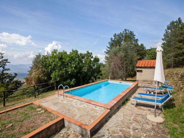 Farmhouse In Castelfranco Piandiscò With Garden