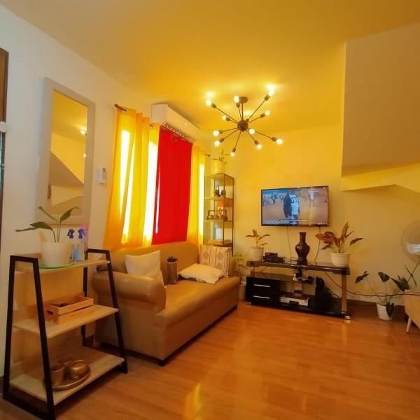 En la foto se muestra el objeto Perry's Haven Staycation Caliya Candelaria ubicado en la ciudad de Bukal.