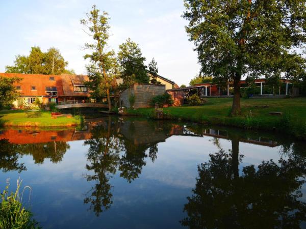 A la foto es mostra l'objecte Holiday flat on small holiday farm with indoor pool many activities,Kindwiller situat a la ciutat de Schalkendorf.