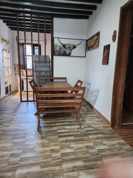 A la foto es mostra l'objecte Sabrina Apartment situat a la ciutat de Uroa.