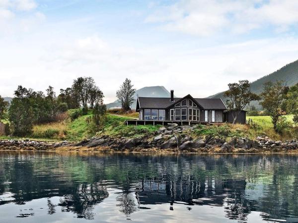 Na zdjęciu widoczny jest obiekt 11 person holiday home in Gullesfjord położony w mieście Vebbestad.