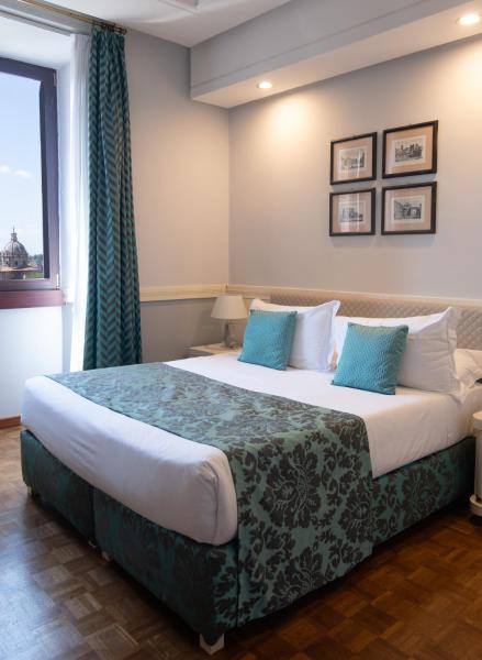 Hotel Traiano, Rzym