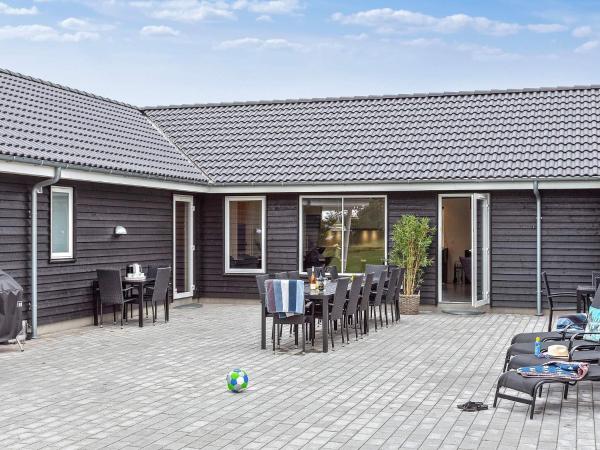 5 Star Holiday Home In Væggerløse - Denmark