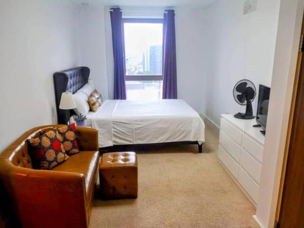Spacious, Stylish & Secure Apartment photo 3